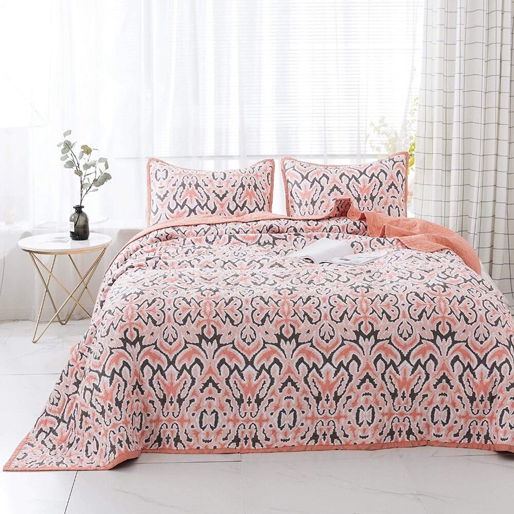 New Original Packging - Cotton Quilt Set - Oversize Queen 106 by 102 inches